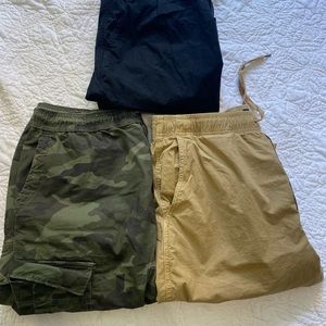American eagle jogger pants size medium lot